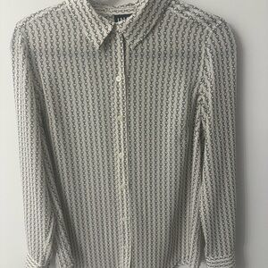 INC International Concepts Women’s Cream and Black Chain Pattern Shirt